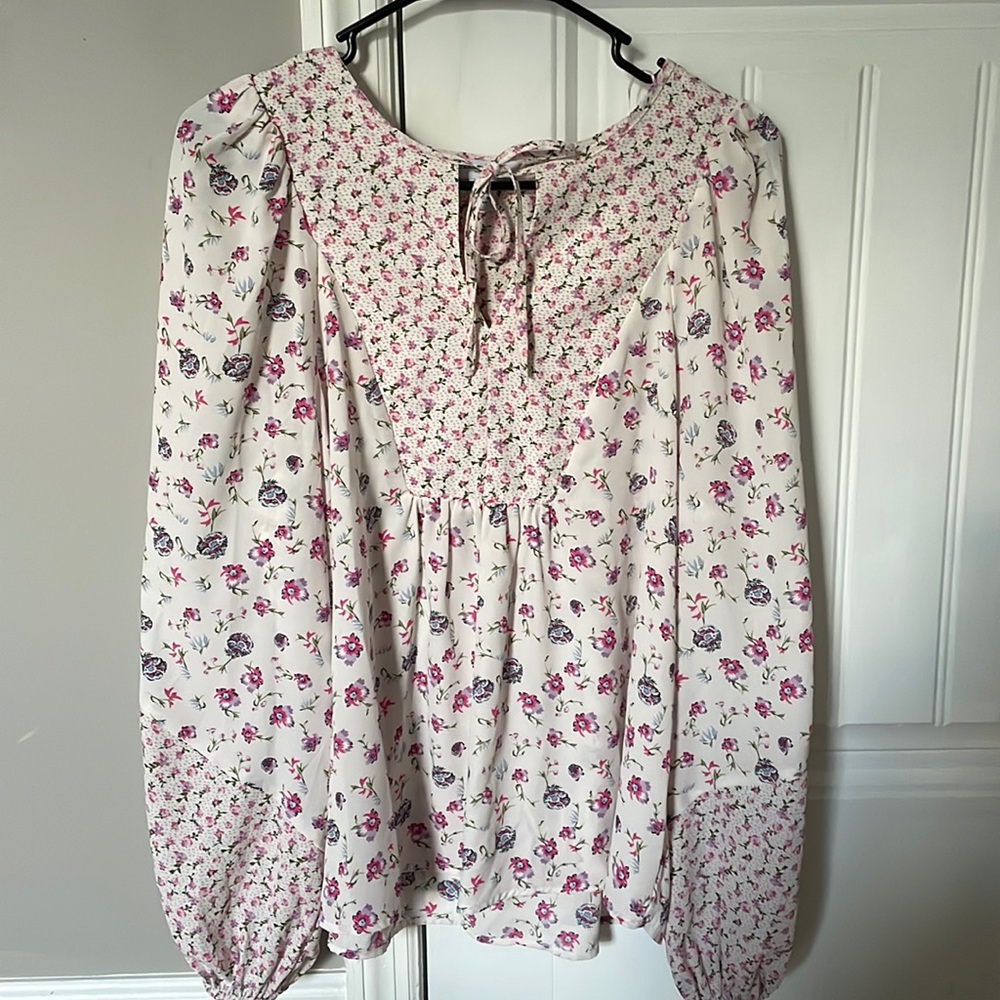 Floral top